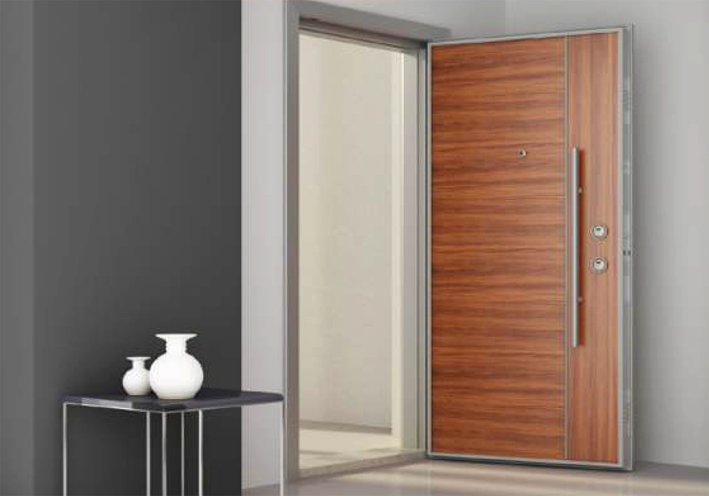 Uși Apartament PRJ 14
